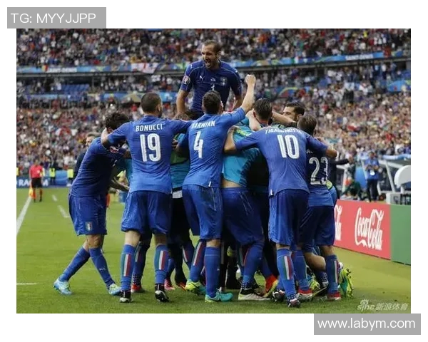 墨西哥U2战意大利足球队激情对决引发全球关注与热议 墨西哥U2战意大利足球队激情对决引发全球关注与热议